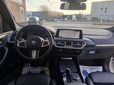 BMW X3 XDrive30e — photo 11