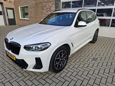 BMW X3 XDrive30e — photo 36