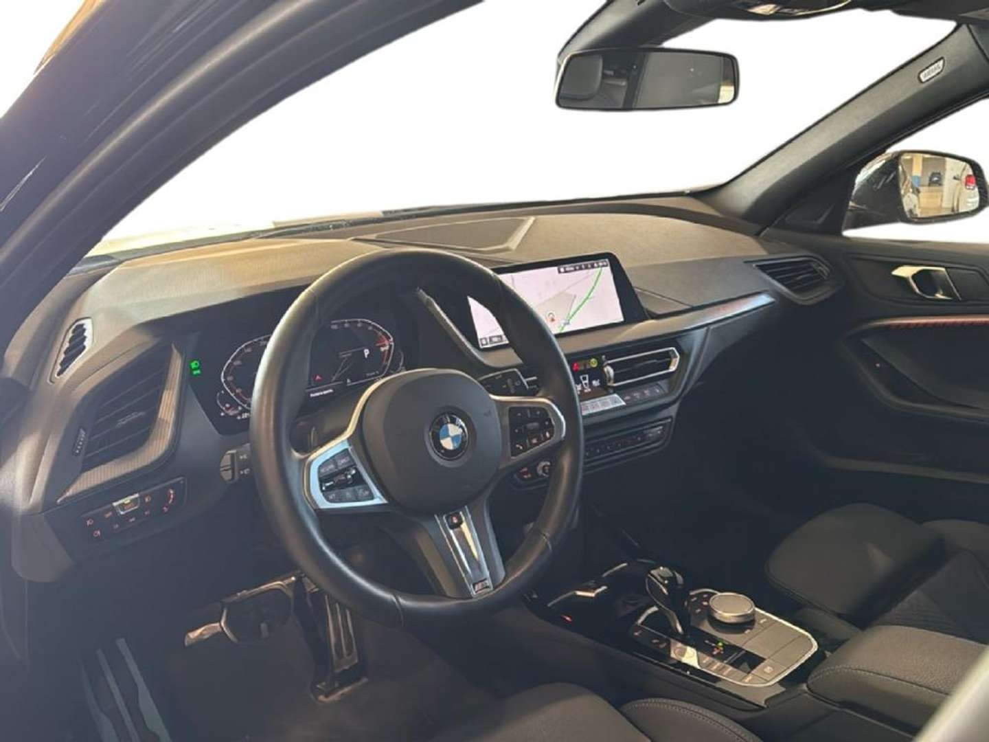 BMW 118i M Sport 118i - 2024 - Joinsteer - #5