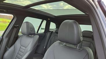 BMW X3 M40d — photo 11