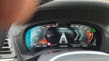 BMW X3 M40d — photo 15