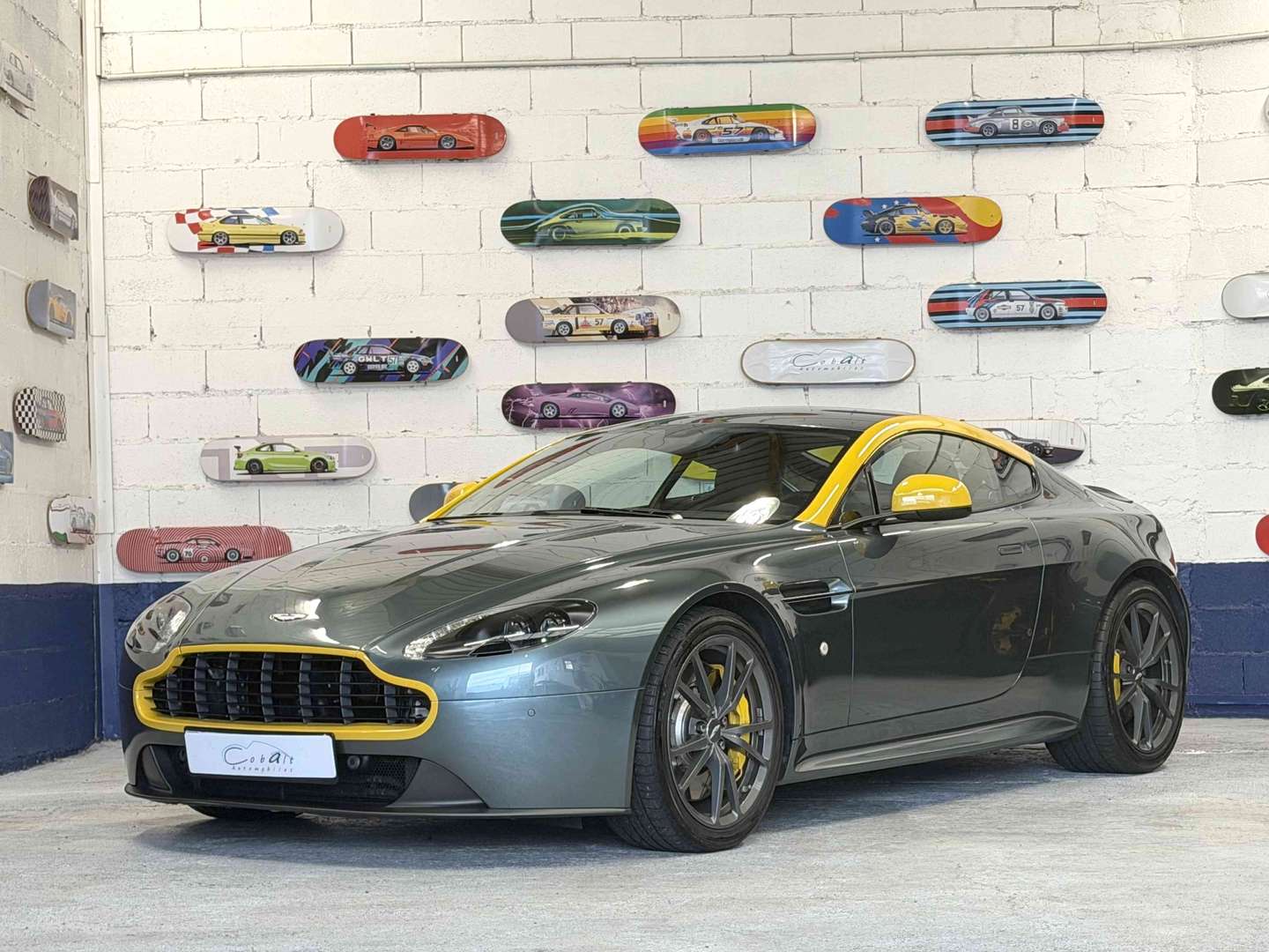 Aston Martin Vantage Coupe V8 N430 - 2015 - Joinsteer - #1
