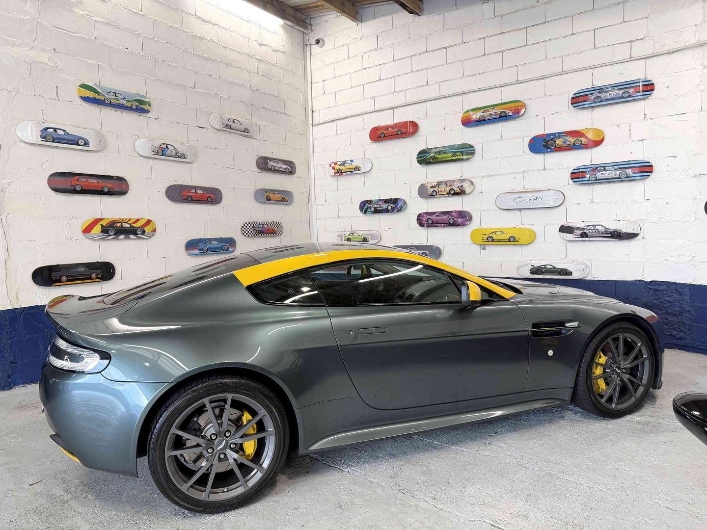 Aston Martin Vantage Coupe V8 N430 - 2015 - Joinsteer - #6