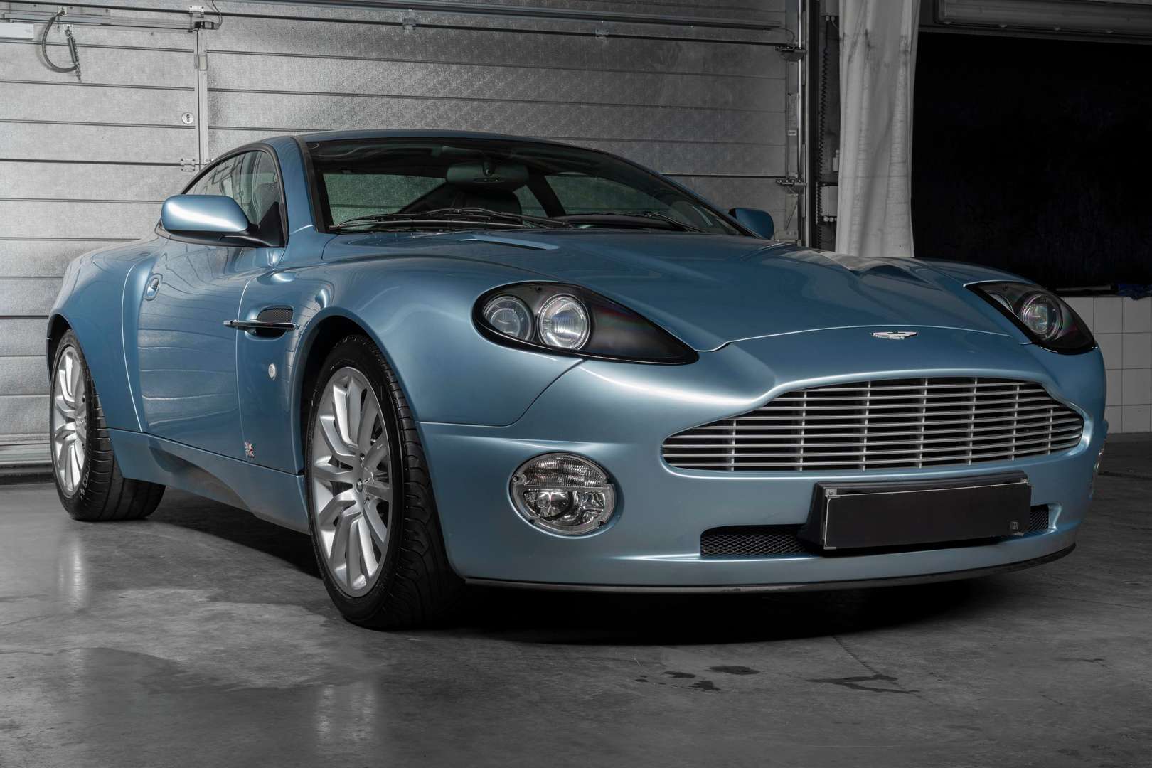 Aston Martin Vanquish - 2004 - Joinsteer - #5