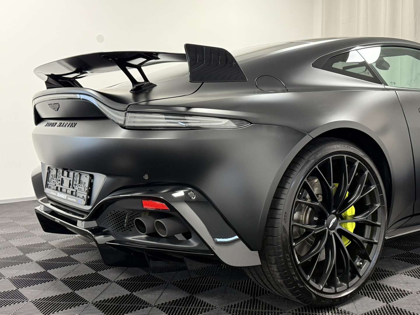 Aston Martin V8 Coupé F1 Edition - 2022 - Joinsteer - #18