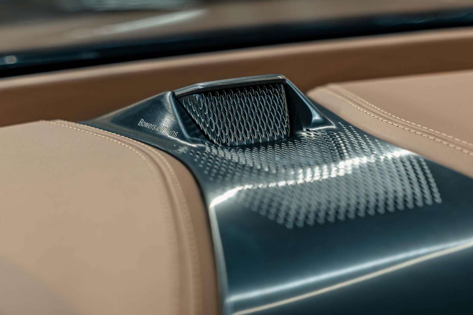 Aston Martin DBX 707 - 2026 - Joinsteer - #13