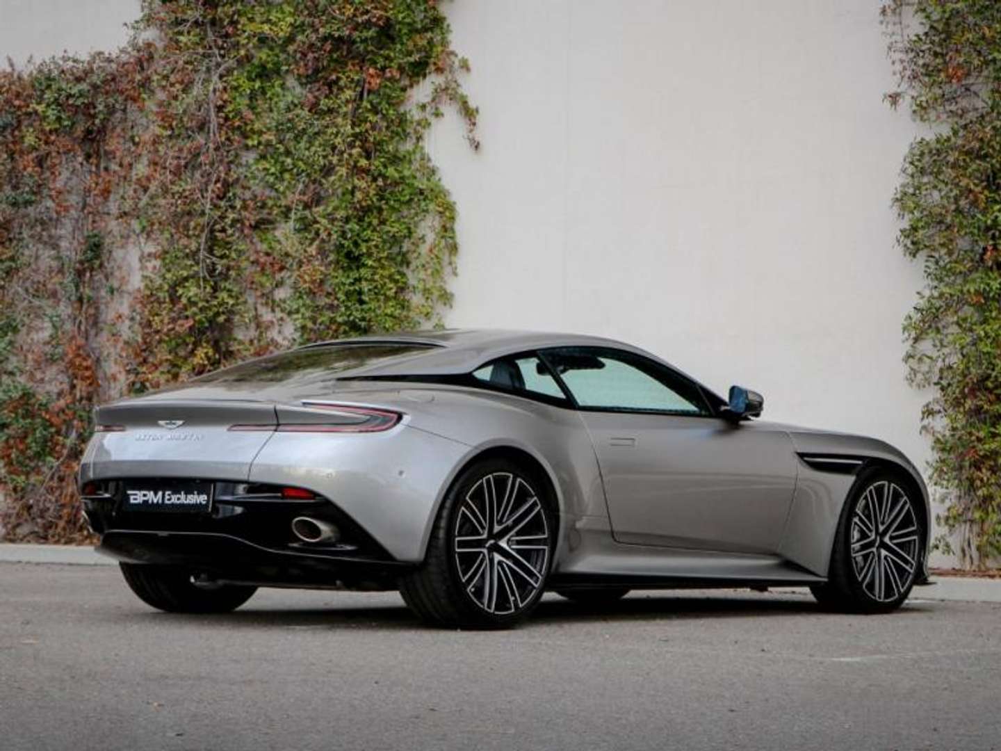 Aston Martin DB12 V8 4.0 680ch BVA8 - 2024 - Joinsteer - #11