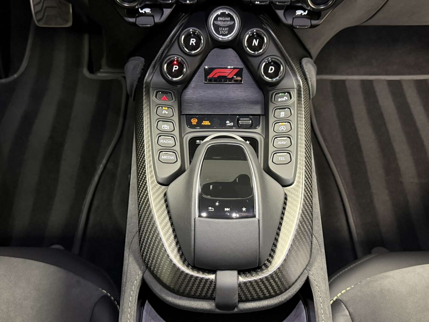 Aston Martin V8 Coupé F1 Edition - 2022 - Joinsteer - #27