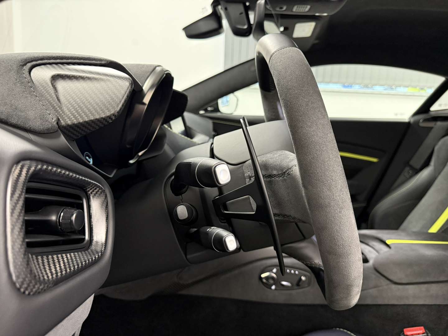 Aston Martin V8 Coupé F1 Edition - 2022 - Joinsteer - #30