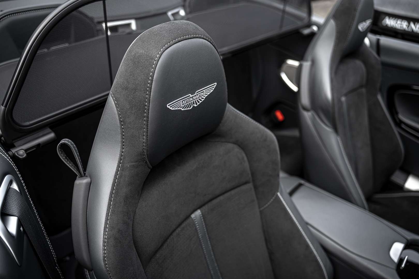 Aston Martin DB12 Volante 4.0 V8 Spor - 2025 - Joinsteer - #21