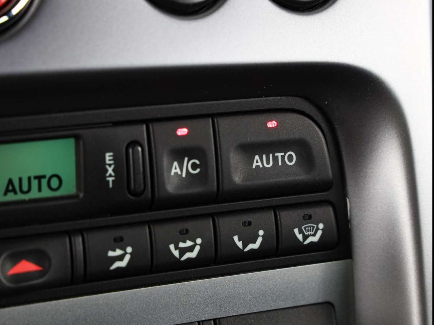 Aston Martin Vanquish V12 6.0 L ATMO - 2003 - Joinsteer - #26