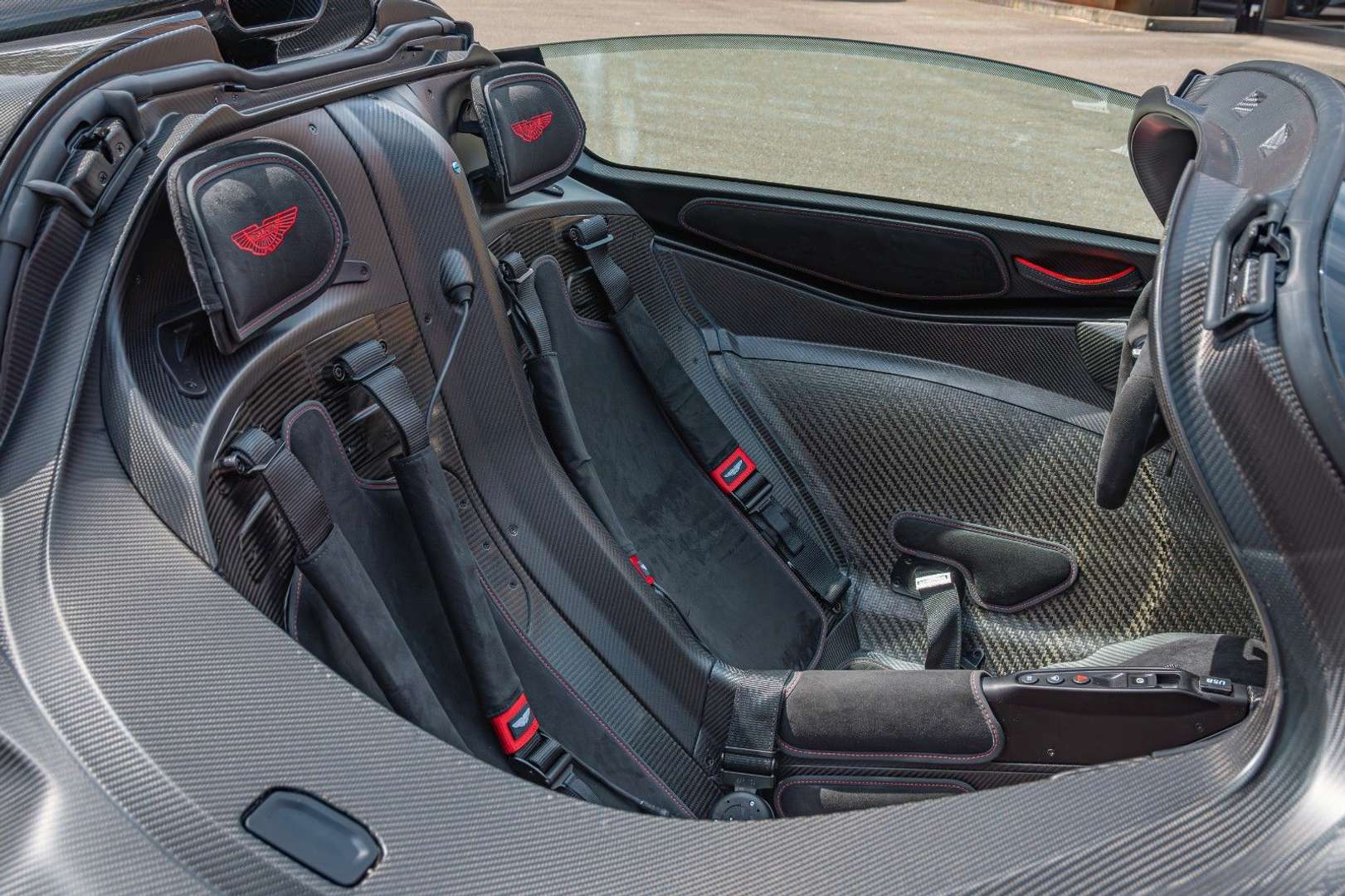 Aston Martin Valkyrie Spider Q-Commission - 2024 - Joinsteer - #22