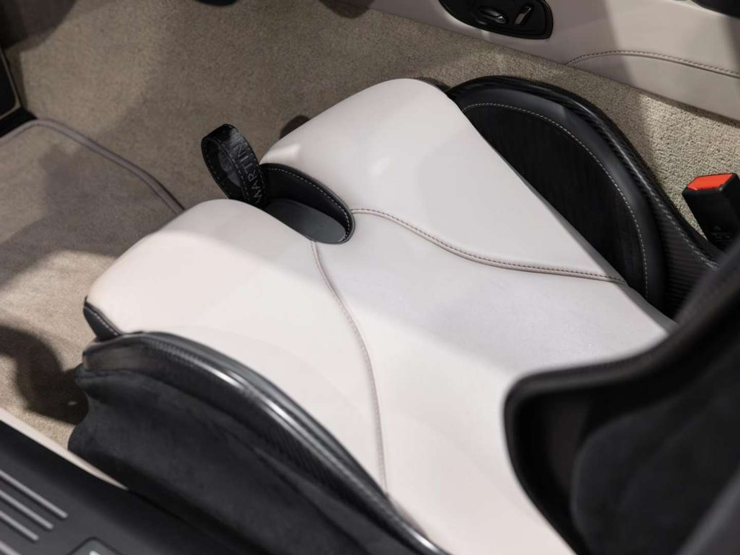 Aston Martin DBS Volante 770 Ultimate - 2024 - Joinsteer - #28