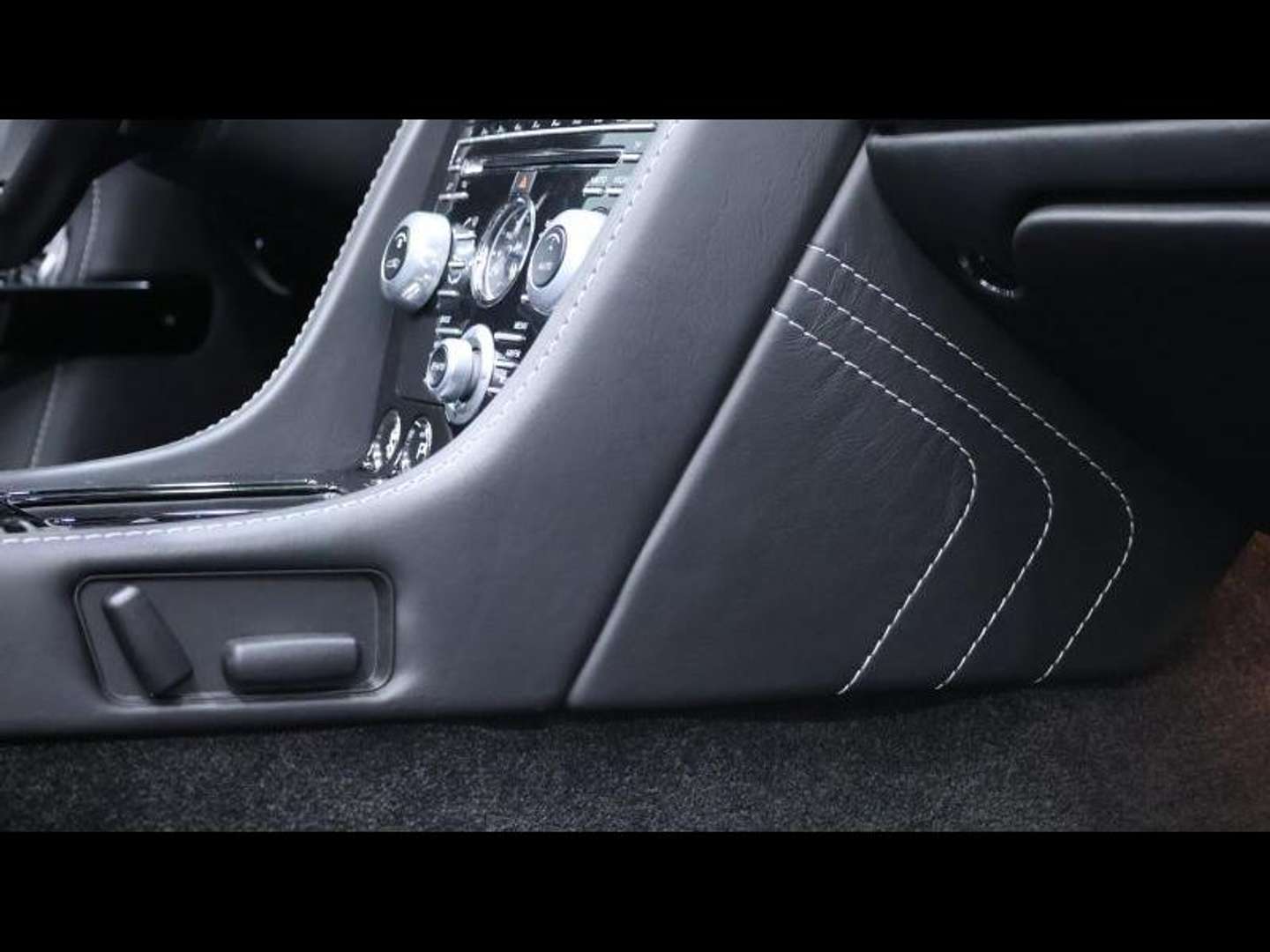 Aston Martin V8 Roadster 4.7 SP10 - 2015 - Joinsteer - #25