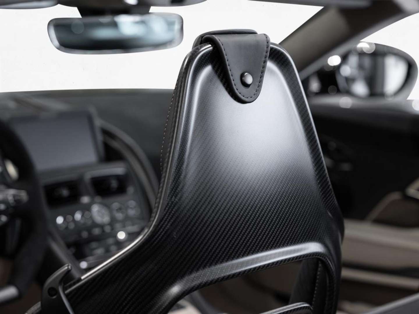 Aston Martin DBS Volante 770 Ultimate - 2024 - Joinsteer - #29