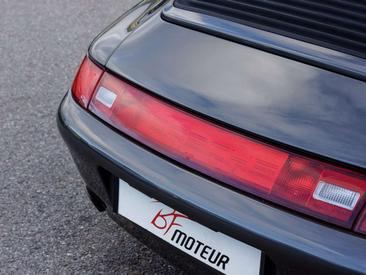 Porsche 993 CARRERA 4 — photo 29
