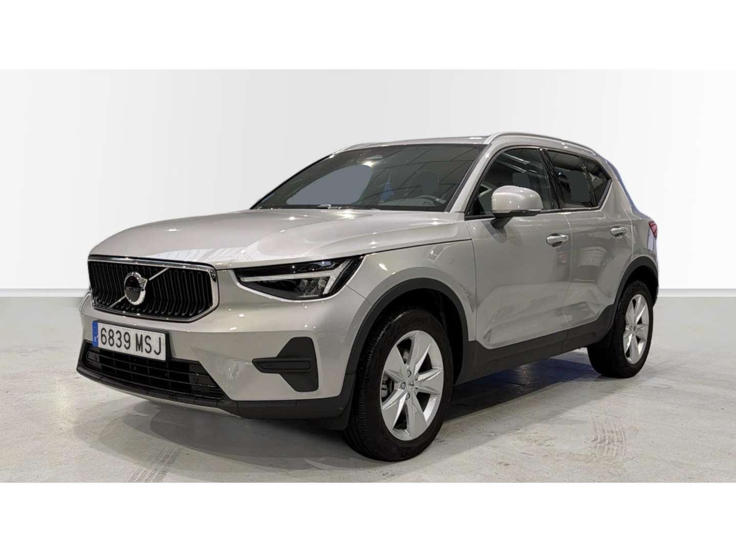 Volvo XC40 B3 Core - 2024 - Joinsteer - #1