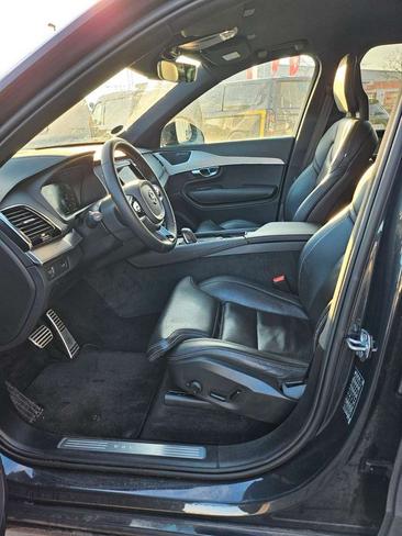 Volvo XC90 R-DESIGN — photo 4