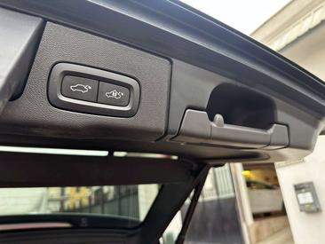 Volvo XC60 B5 Inscription — photo 16