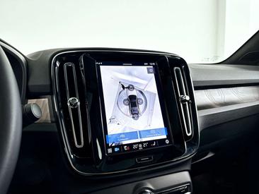 Volvo C40 Recharge — photo 22