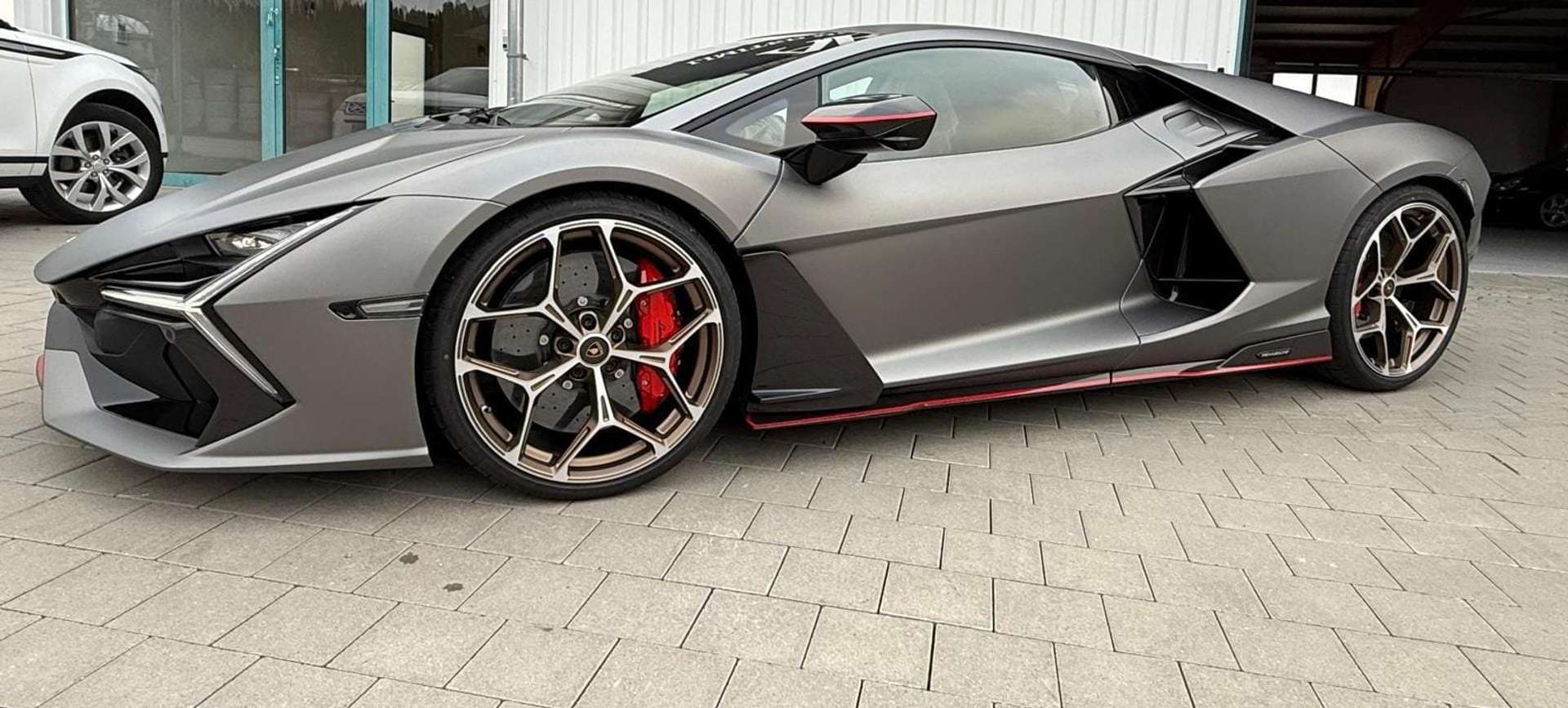 Lamborghini Revuelto - 2025 - Joinsteer - #1