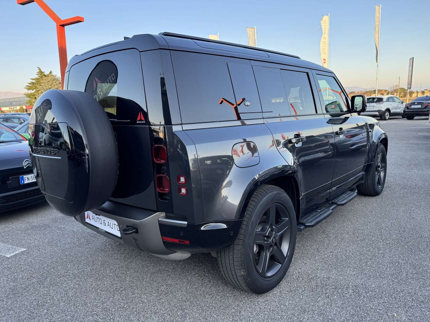 Land Rover Defender 110 X-Dynamic SE Awd 3.0d I6 Mhev 200cv Auto - 2024 - Joinsteer - #6