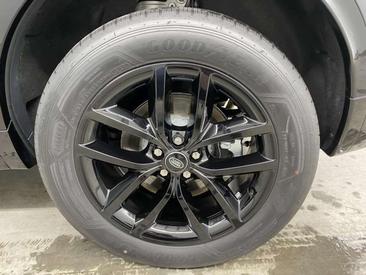 Land Rover Discovery Sport P270e Dynamic SE AWD Auto 25.5MY — photo 8