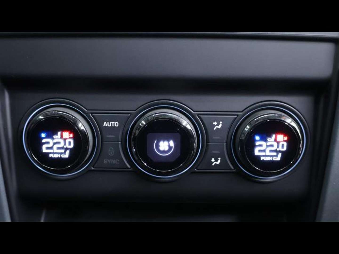 Land Rover Defender P635 OCTA - 2025 - Joinsteer - #25