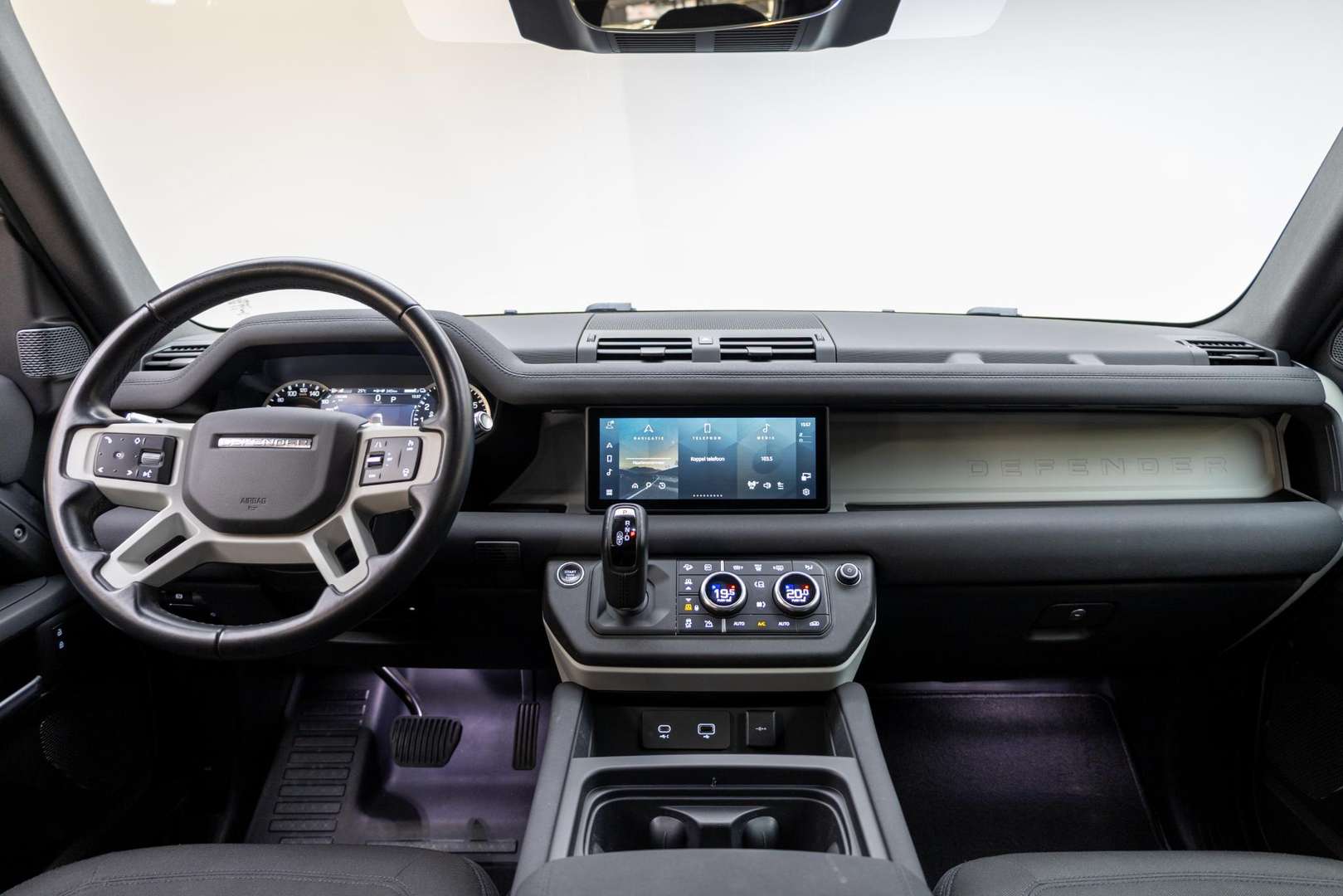 Land Rover Defender 110 Cold Climate | Trekhaak | 360 2.0 P400e - 2021 - Joinsteer - #3