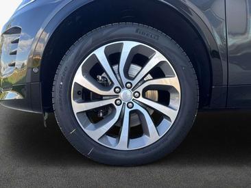 Land Rover Discovery Sport D200 Dynamic SE — photo 10