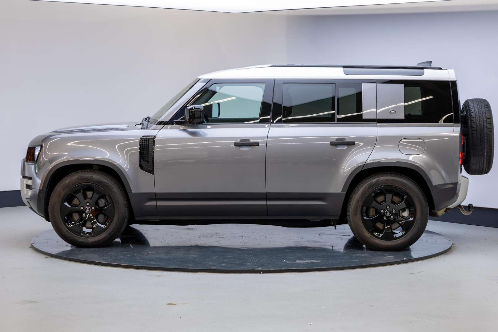 Land Rover Defender 110 Cold Climate | Trekhaak | 360 2.0 P400e - 2021 - Joinsteer - #21