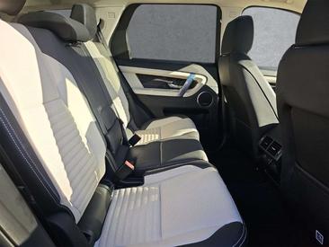 Land Rover Discovery Sport D200 AWD R-Dynamic HSE — photo 5