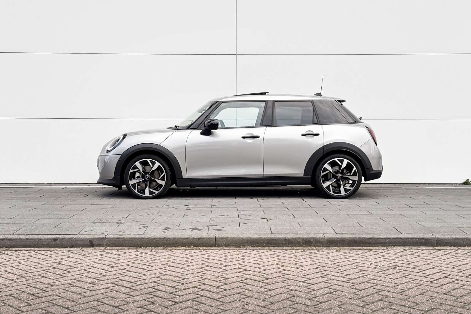 Mini 5 Portes JCW Cooper - 2025 - Joinsteer - #1