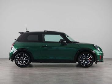 Mini Cooper JCW Cooper — photo 3