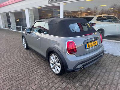 Mini Cabrio Classic Cooper