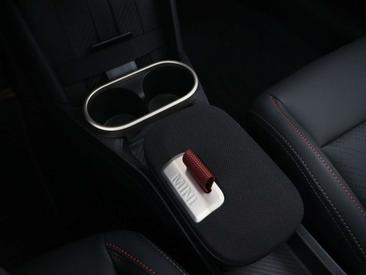Mini Cooper JCW Cooper — photo 11