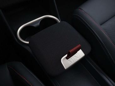 Mini Countryman JCW Cooper SE — photo 11