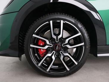 Mini Cooper JCW Cooper — photo 19