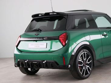 Mini Cooper JCW Cooper — photo 20