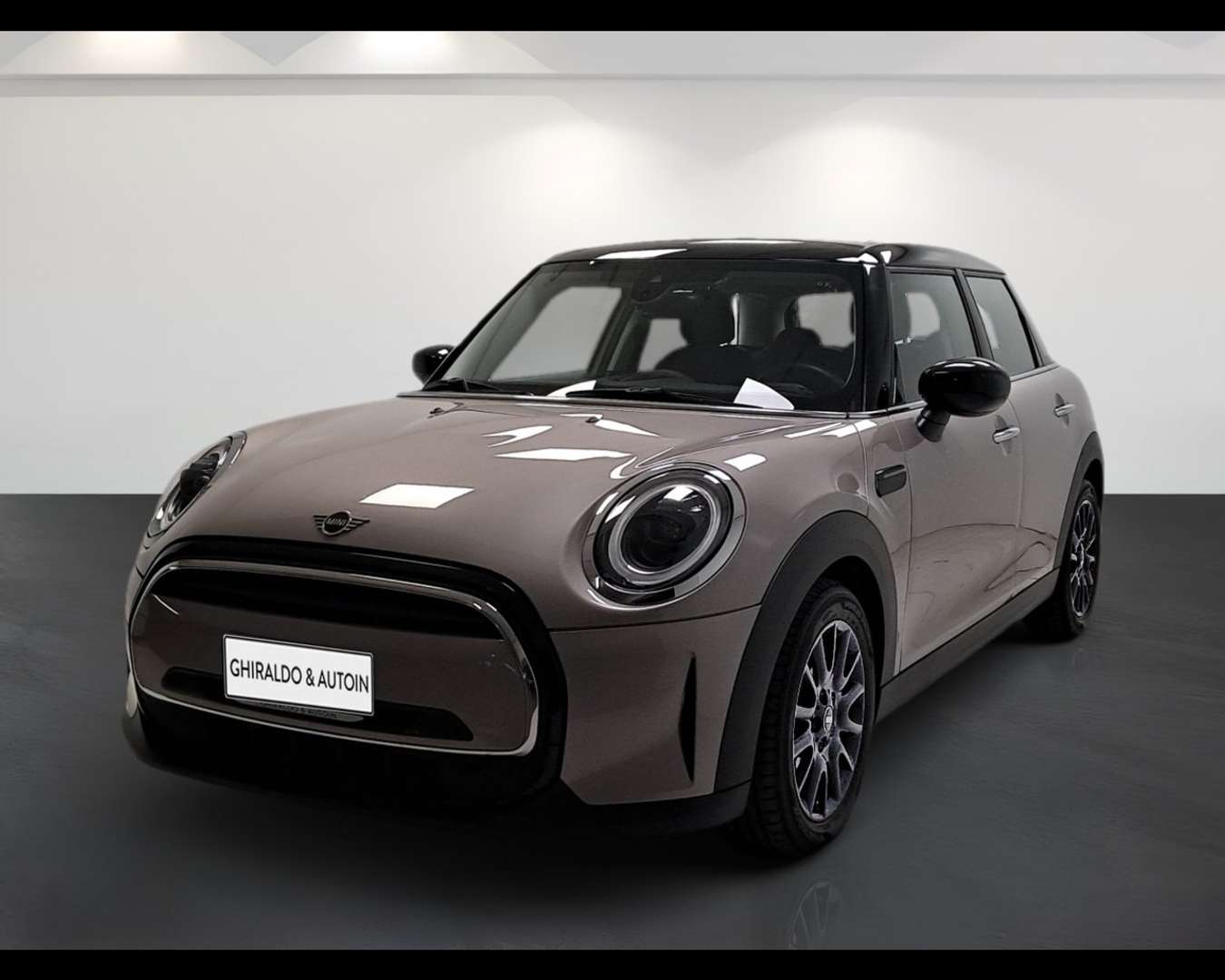 Mini 5 Portes Classic Cooper - 2024 - Joinsteer - #2
