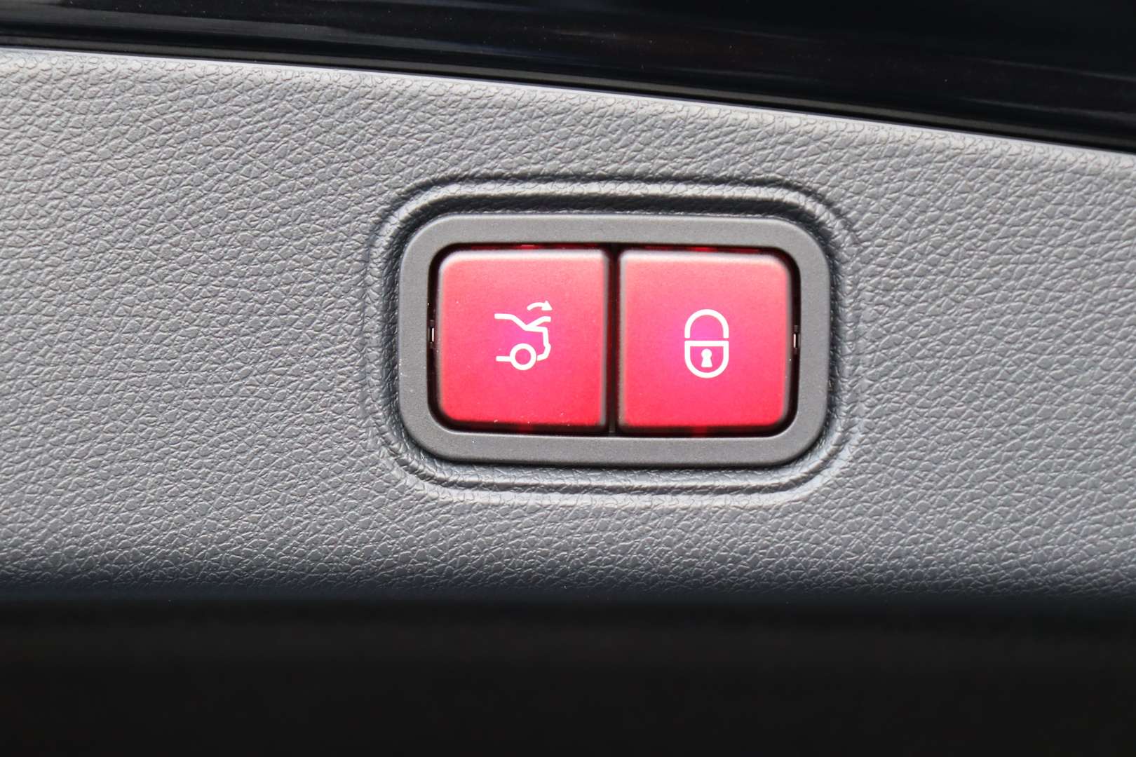 Mercedes Classe E Coupé 200 AMG Line - 2022 - Joinsteer - #17