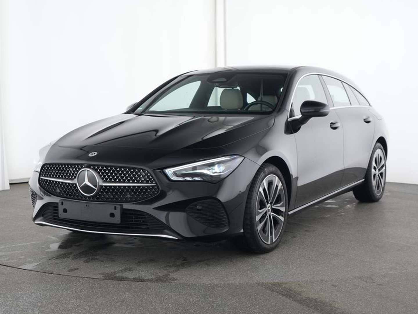 Mercedes CLA Shooting Break 180 Premium - 2024 - Joinsteer - #1