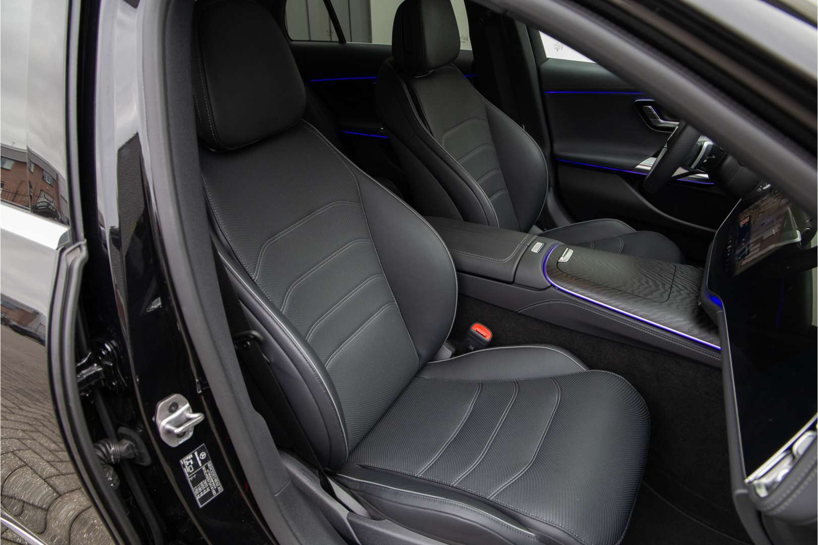 Mercedes Classe E Break 300 AMG Line - 2025 - Joinsteer - #9