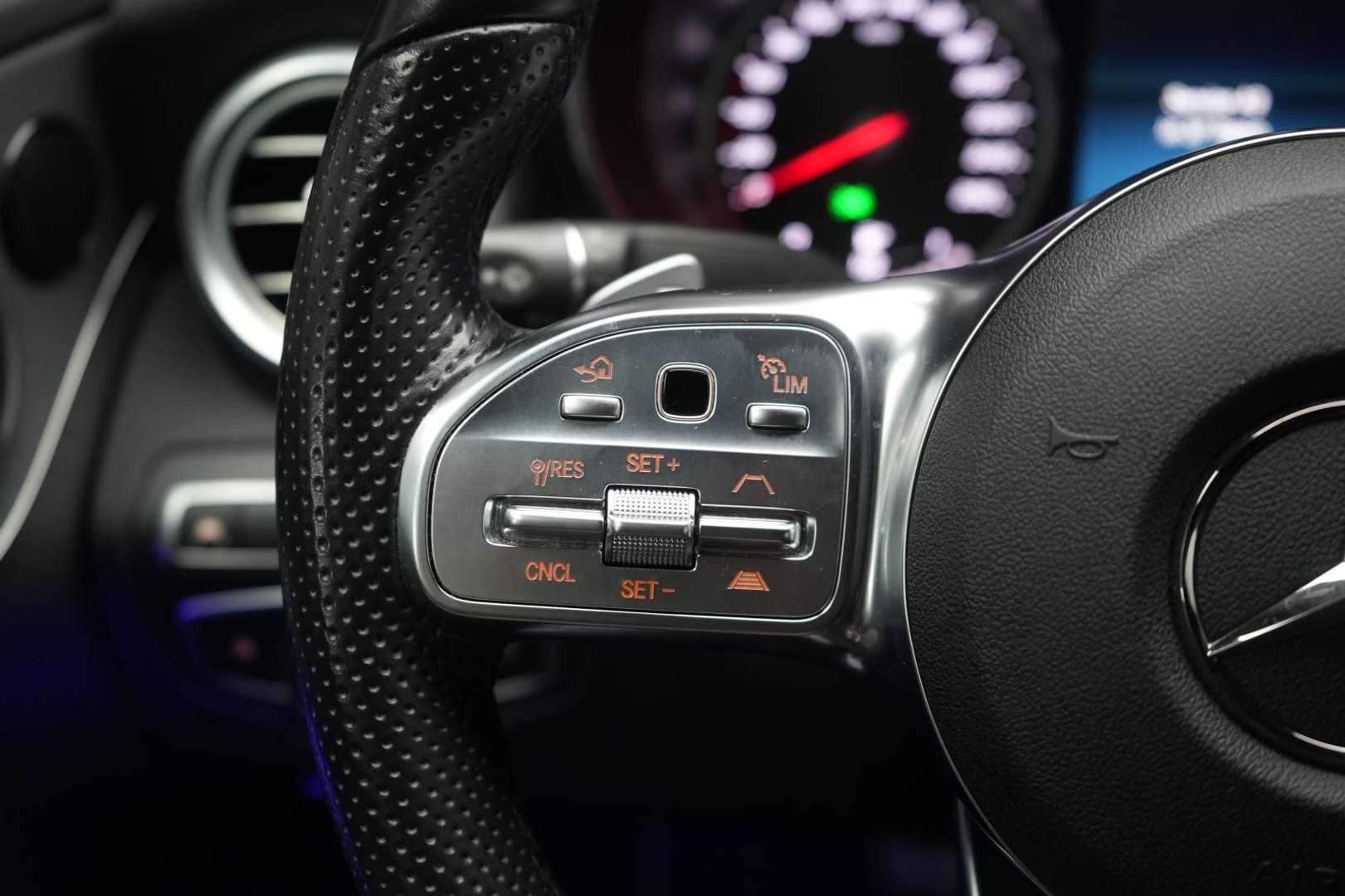 Mercedes Classe C Coupé 300 AMG-LINE - 2022 - Joinsteer - #18