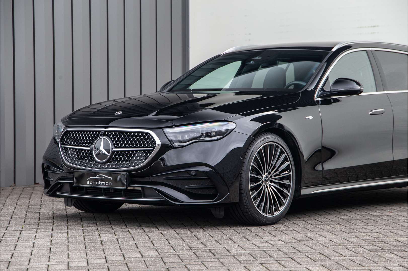 Mercedes Classe E Break 300 AMG Line - 2025 - Joinsteer - #14