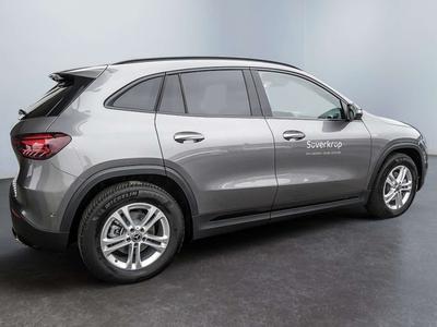 Mercedes GLA 200 Night Edition