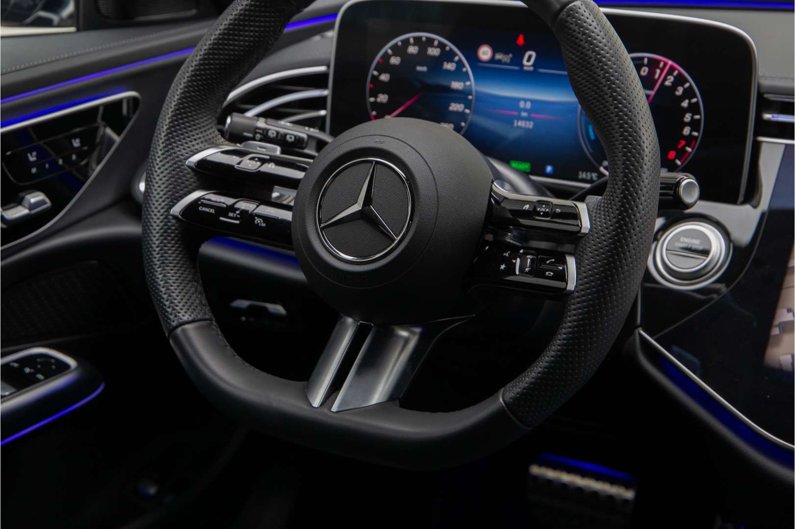 Mercedes Classe E Break 300 AMG Line - 2025 - Joinsteer - #17