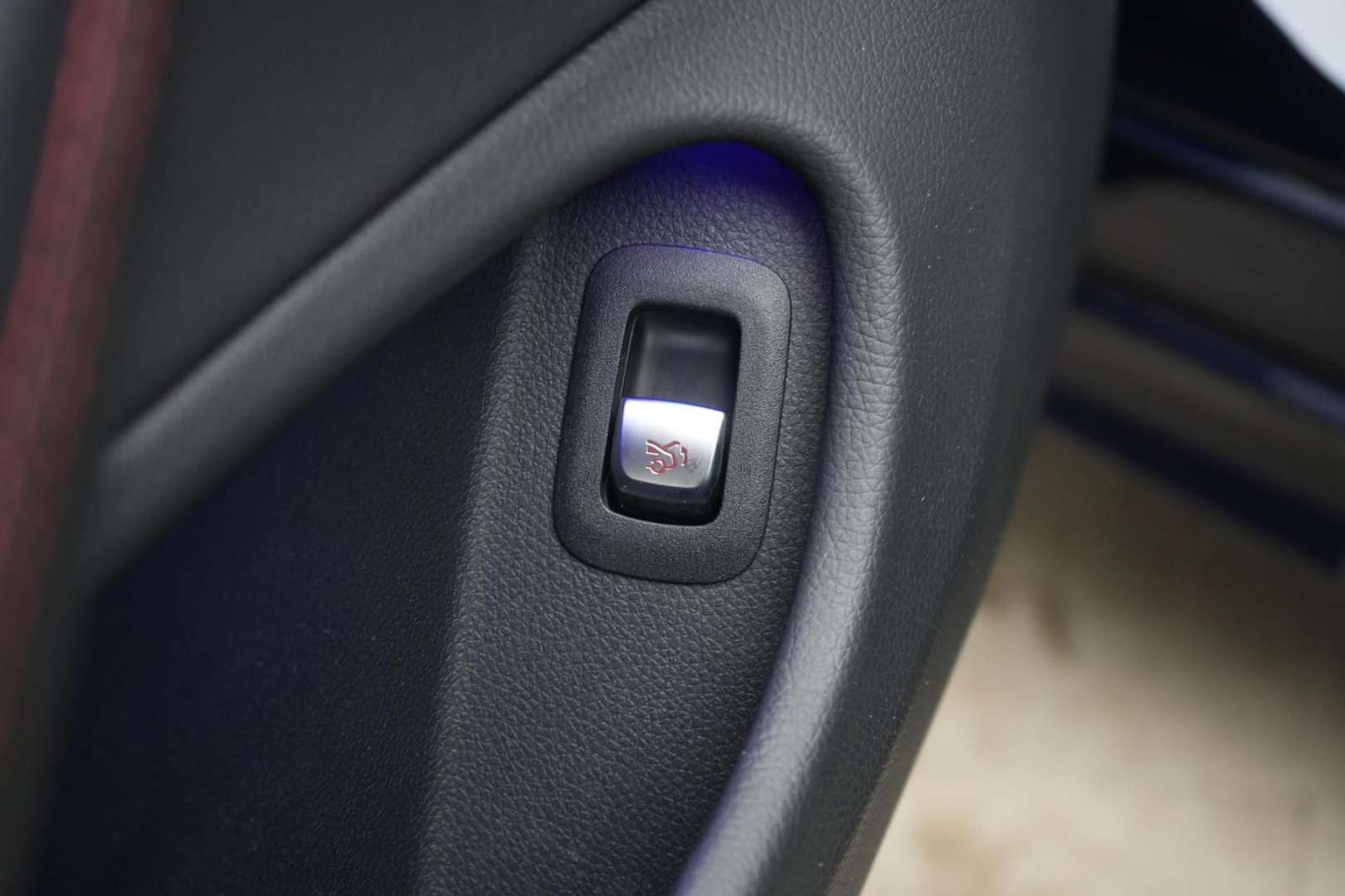 Mercedes Classe C Coupé 300 AMG-LINE - 2022 - Joinsteer - #27