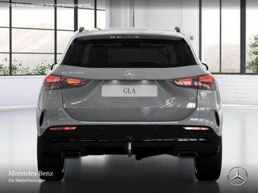 Mercedes GLA 200 Night Edition — photo 7