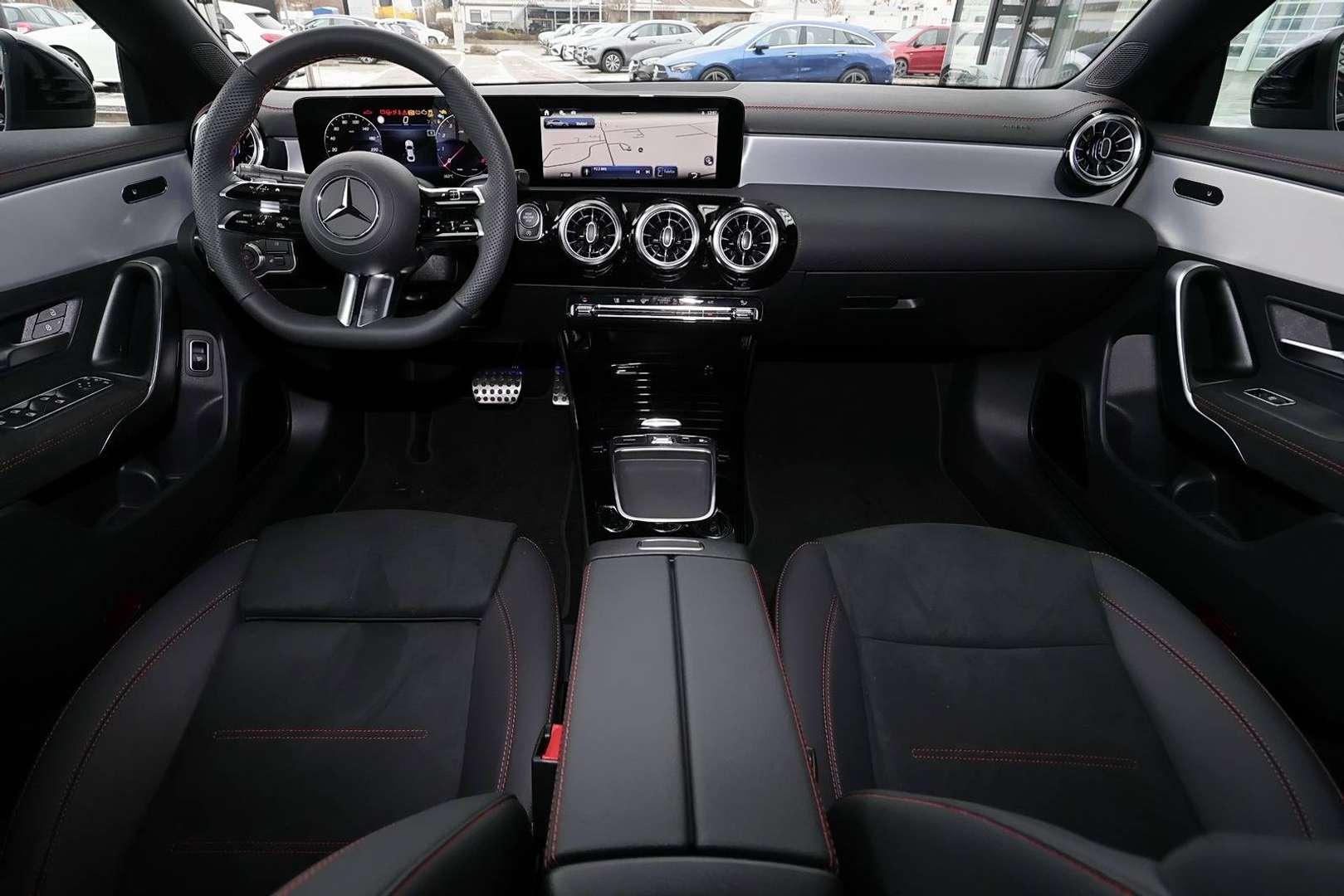 Mercedes CLA 200 Coupé 200 Night Edition - 2026 - Joinsteer - #5